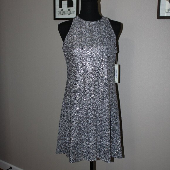 Eliza J NWT fully sequined sleeveless dress size 6 - Picture 1 of 7